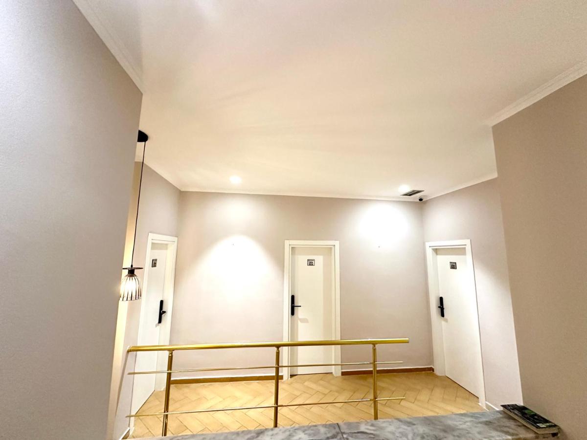HOTEL NOBEL CENTER - Housity