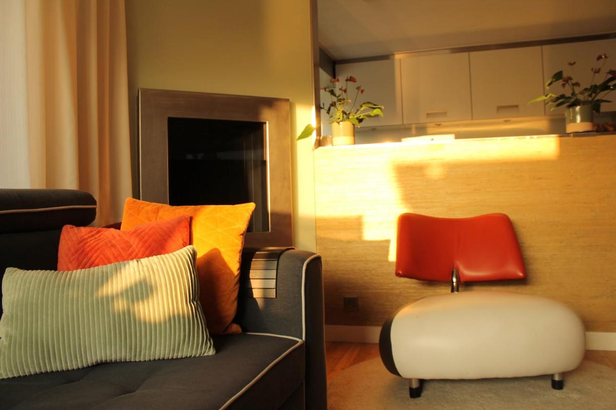 Suitetrails - Houseboat Orpheus