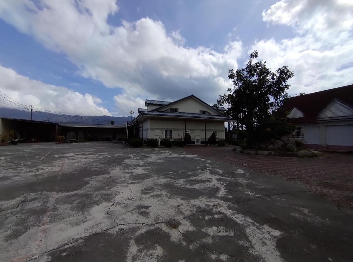 Pleasure Leisure Villa - Housity