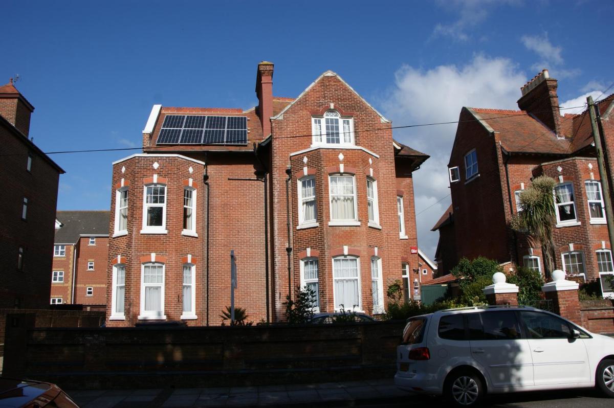 One Helena Road Serviced Apartments - Housity