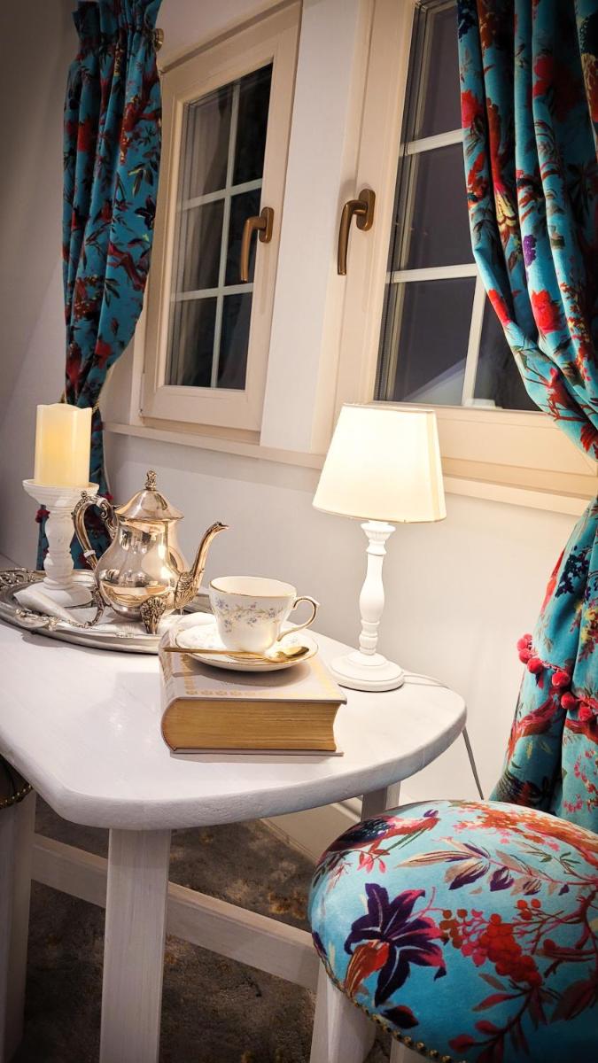 Carpathia Magic -adults only - Housity