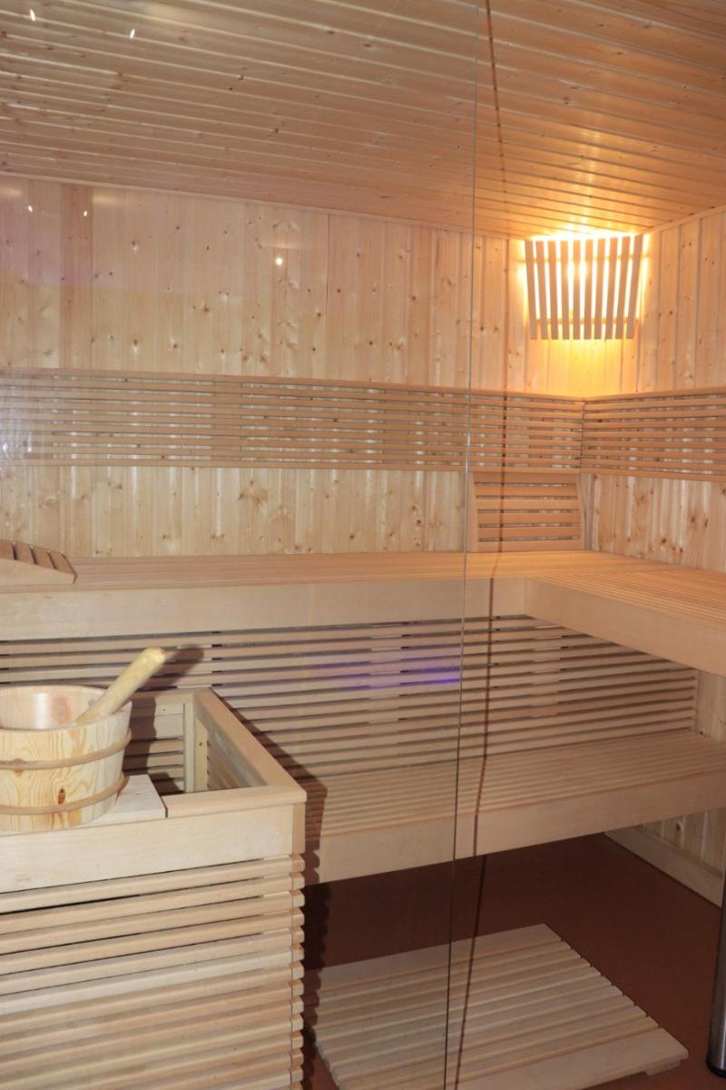 Uma casa de banho em Douro Castelo Signature Hotel & Spa