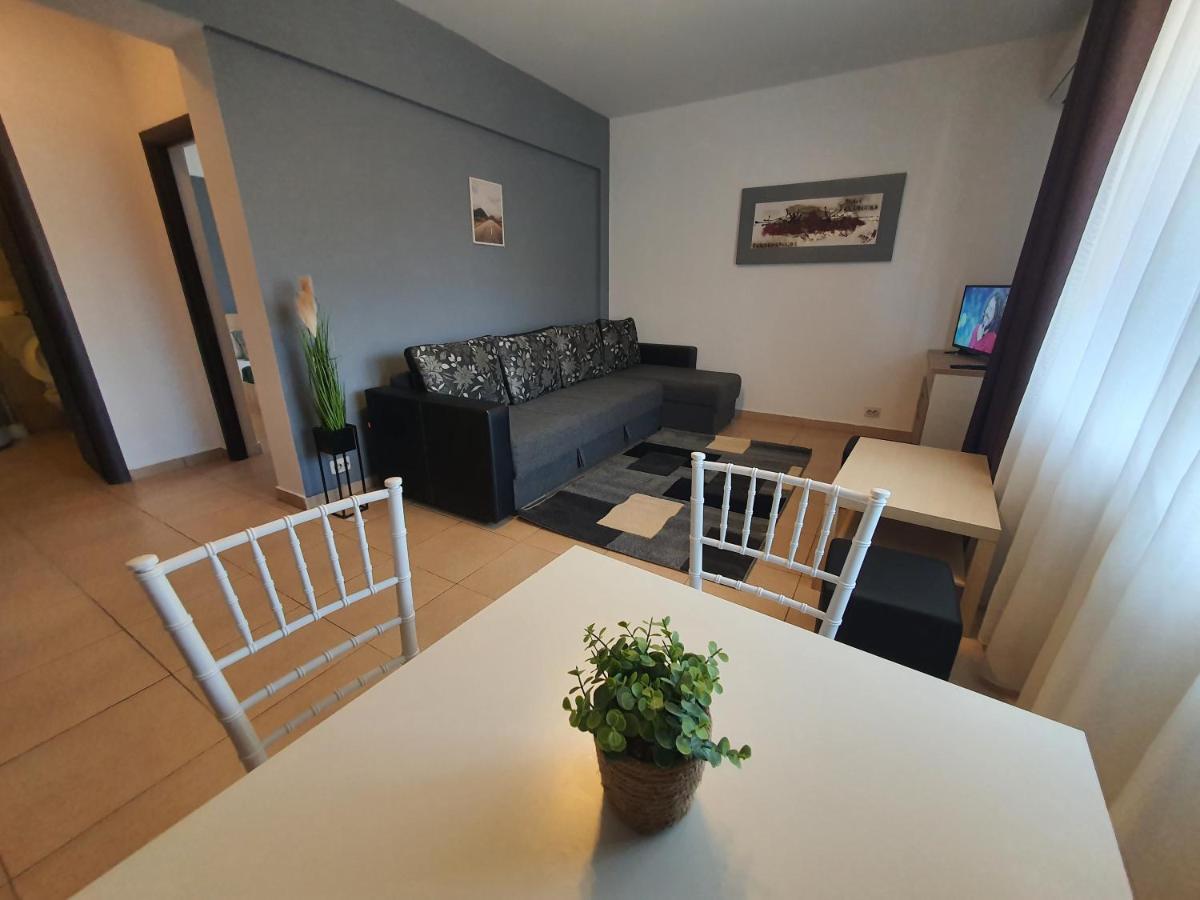 Suitetrails - Green Apartment
