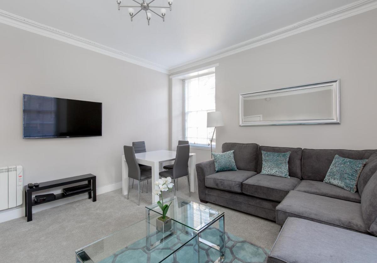 West Bow Apartment - Housity