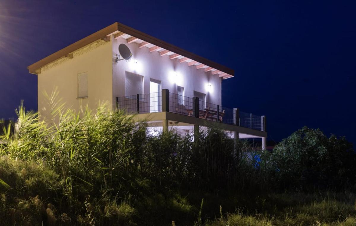 House Opuzen II - Housity