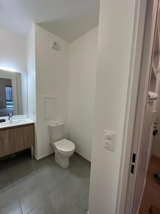 Studio cozy pour 4 avec terrasse à 20 minutes de Paris - Housity