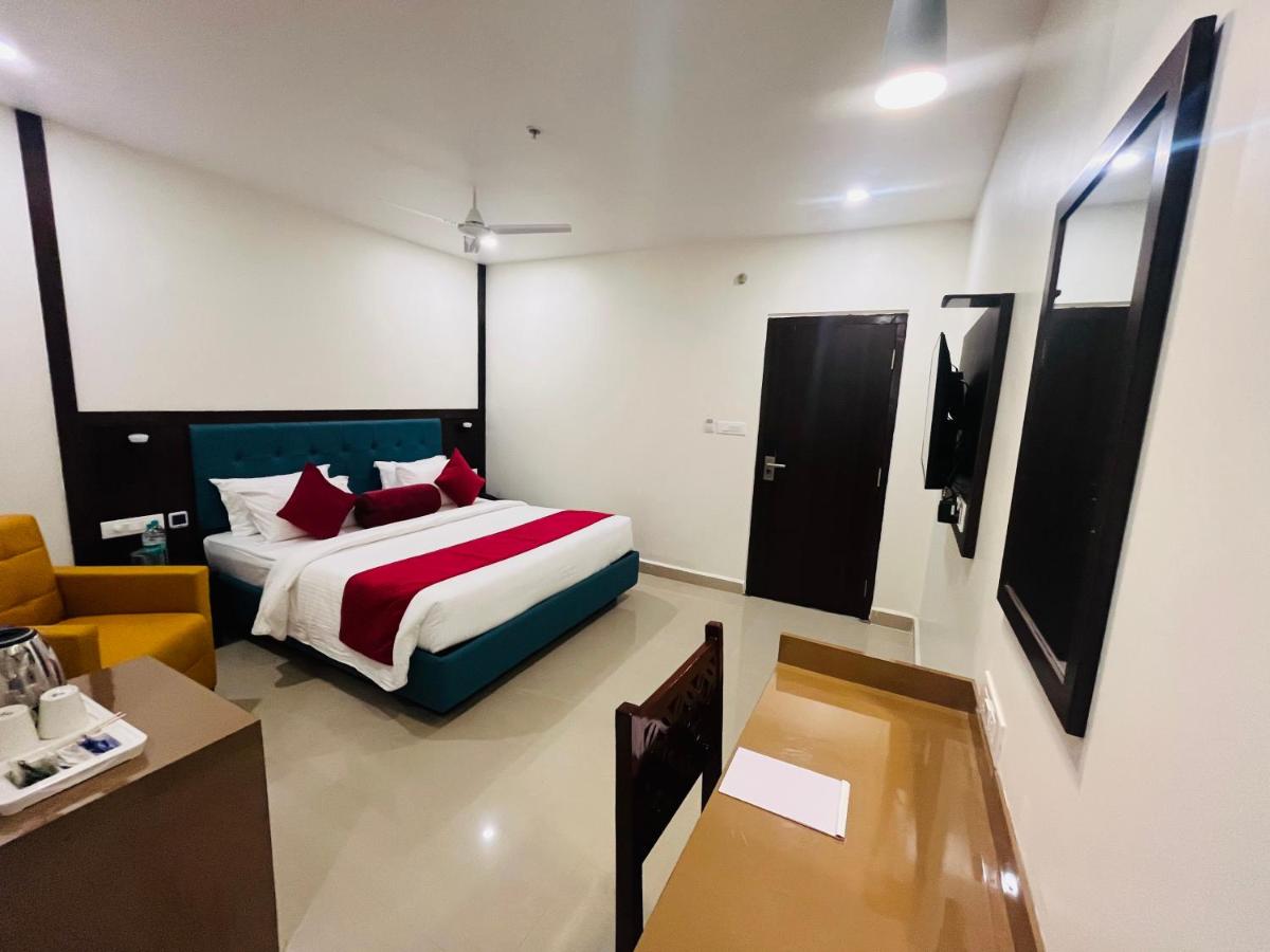 Hotel Landridge - HITECH City Hyderabad - Hizvo