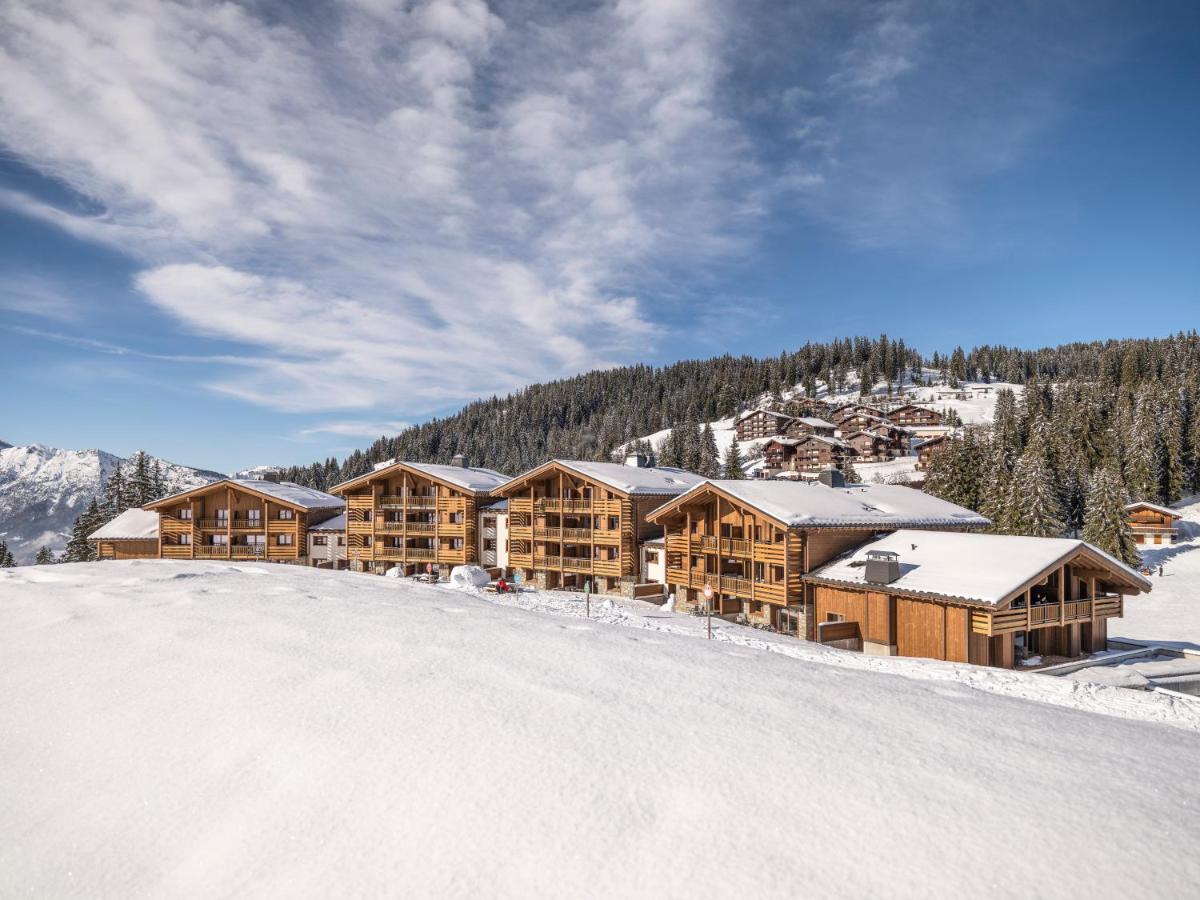 L'établissement MGM Hôtels & Résidences - Résidence Le Hameau de l'Ours en hiver