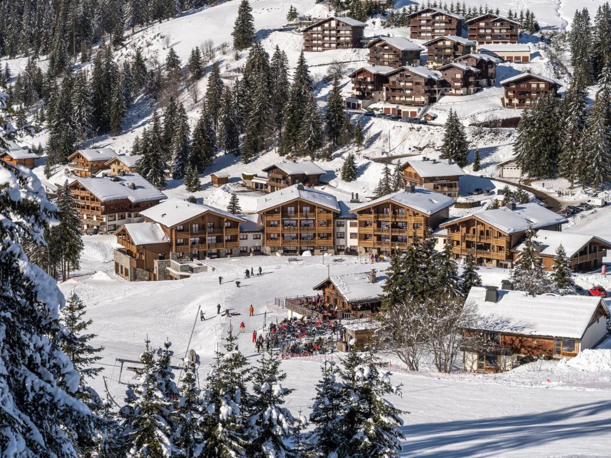 L'établissement MGM Hôtels & Résidences - Résidence Le Hameau de l'Ours en hiver