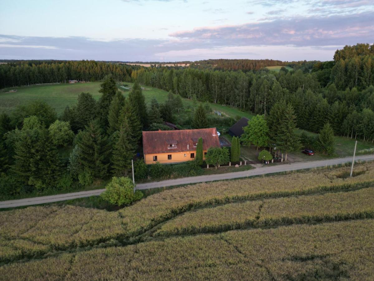 Stary Dom, a może - Housity