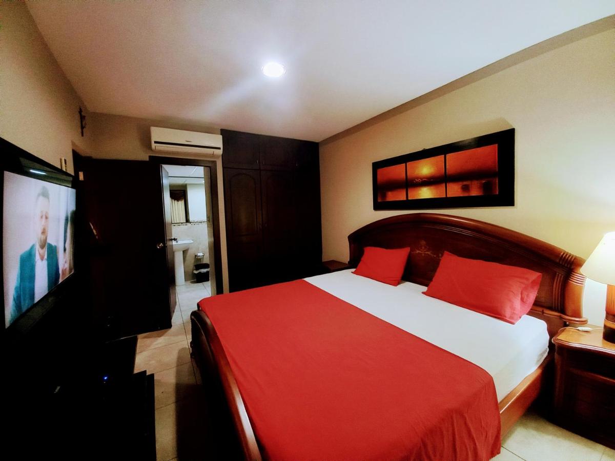Apartamento de Lujo al pie del mar Condominio Torre Marina - Hizvo