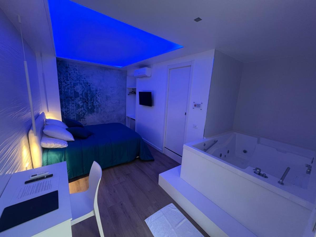 R & D - Housity