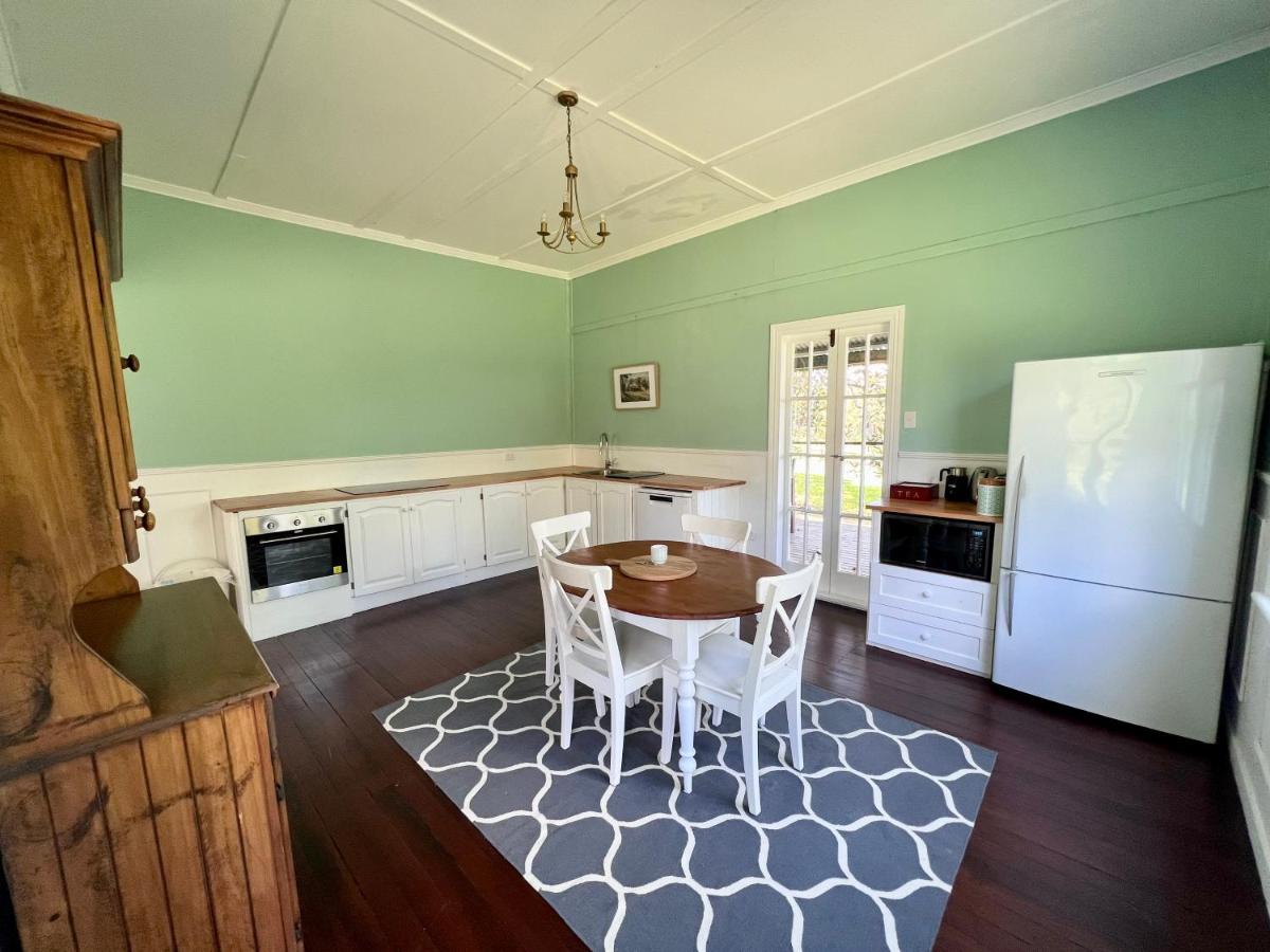 The Cottage Farm Stay - Grandchester - Housity