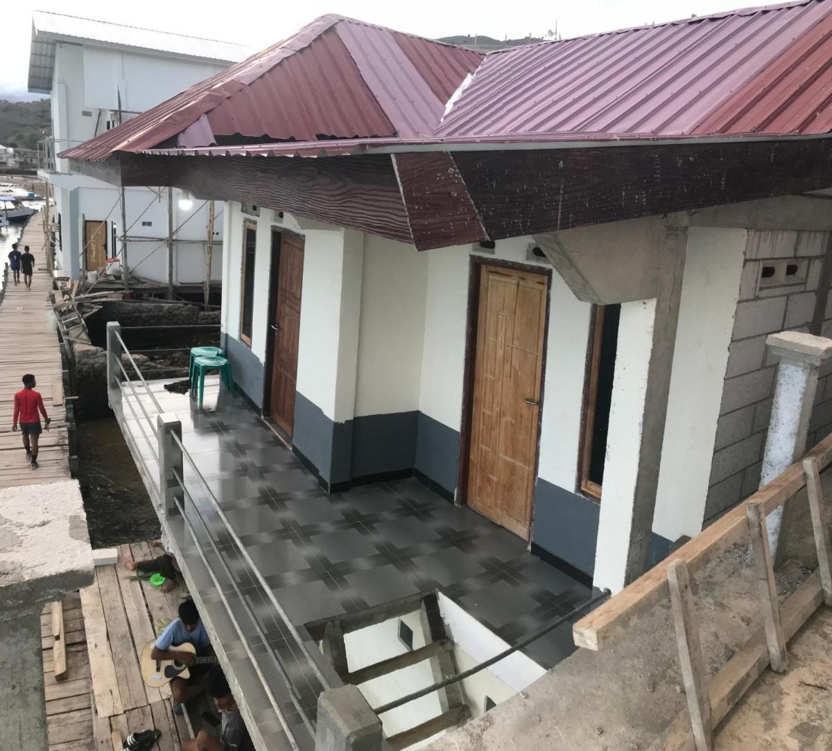 ORA KOMODO HOME STAY - Housity