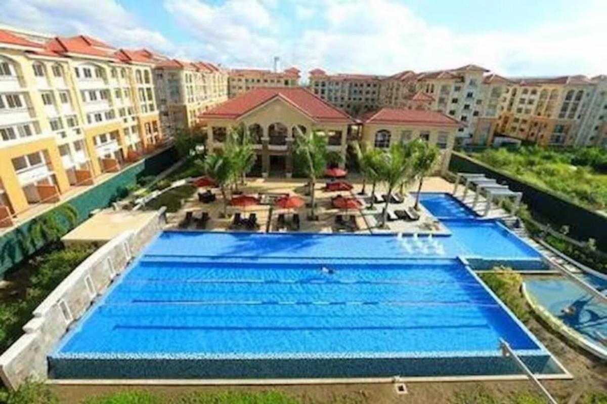 Kara's Suite - Housity