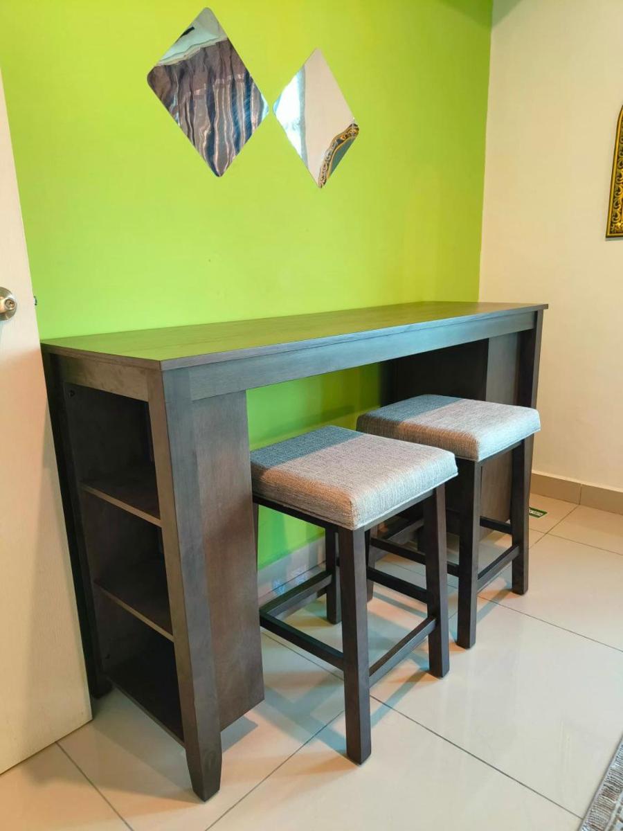 HomeStay De’Viana NMS Residence - Housity