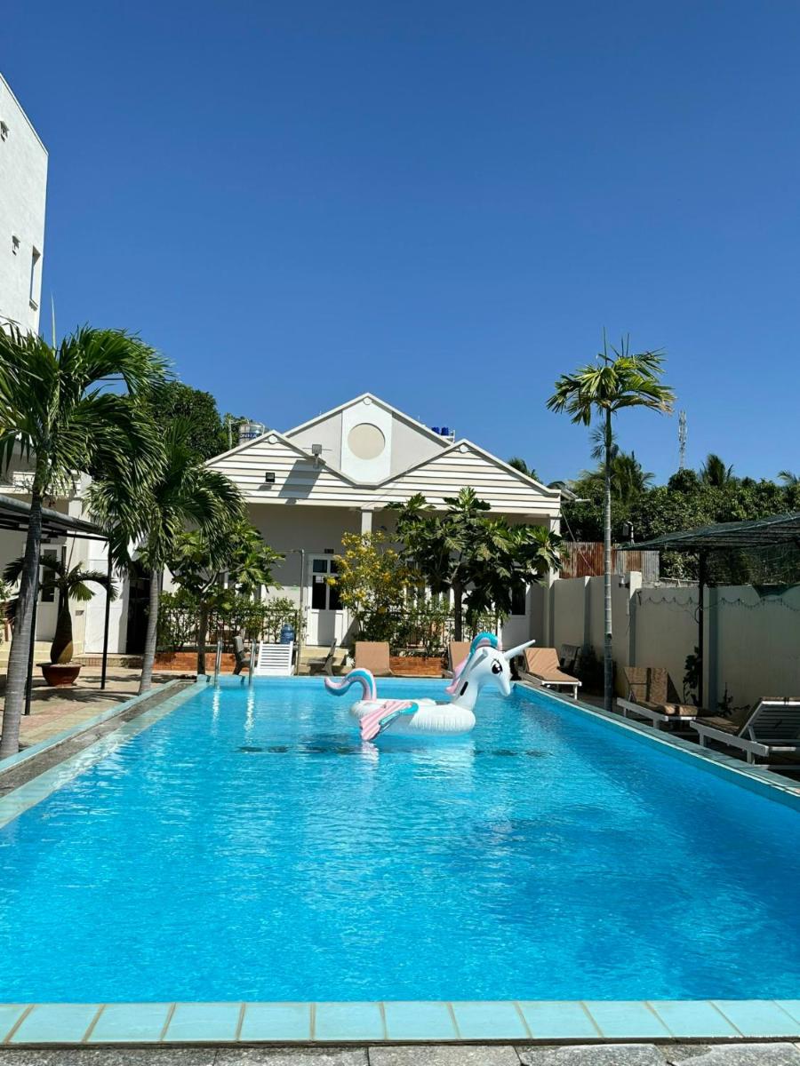 Pharos Guesthouse - Housity