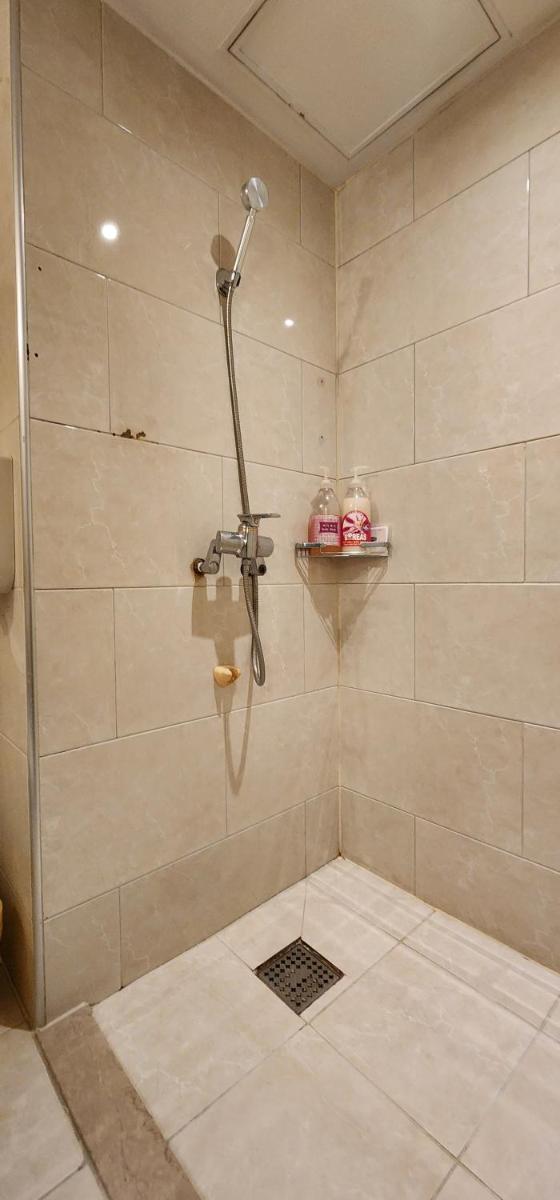 Mizo Hotel - Housity