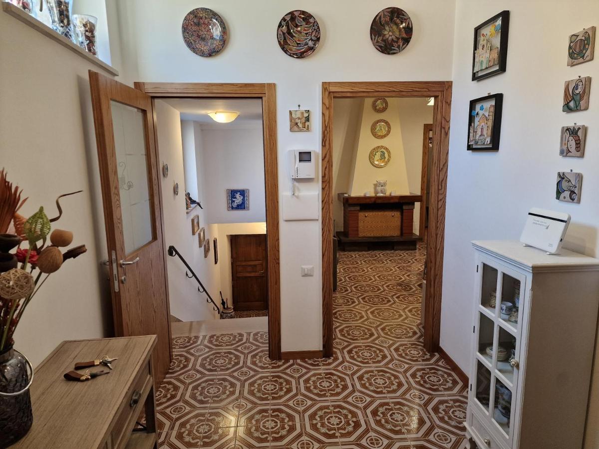 ...all'Archetto di Sant'Andrea......pieno centro - Housity