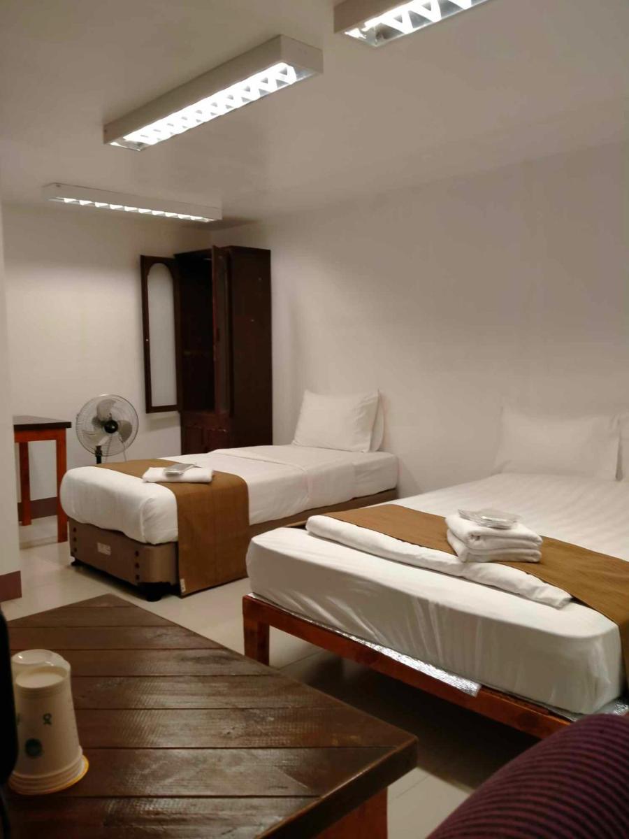 Skyland Garden Hotel and Resort - Housity