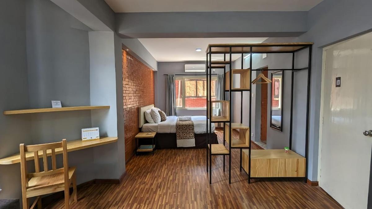 Nyadha House Bed & Breakfast - Housity
