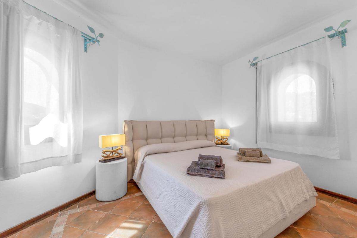 -LUXURY- Torretta con Piscina e Spiaggia a 300 MT - Housity