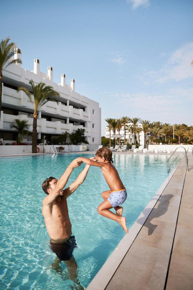 Piscina en o cerca de Alanda Marbella Hotel & Wellness