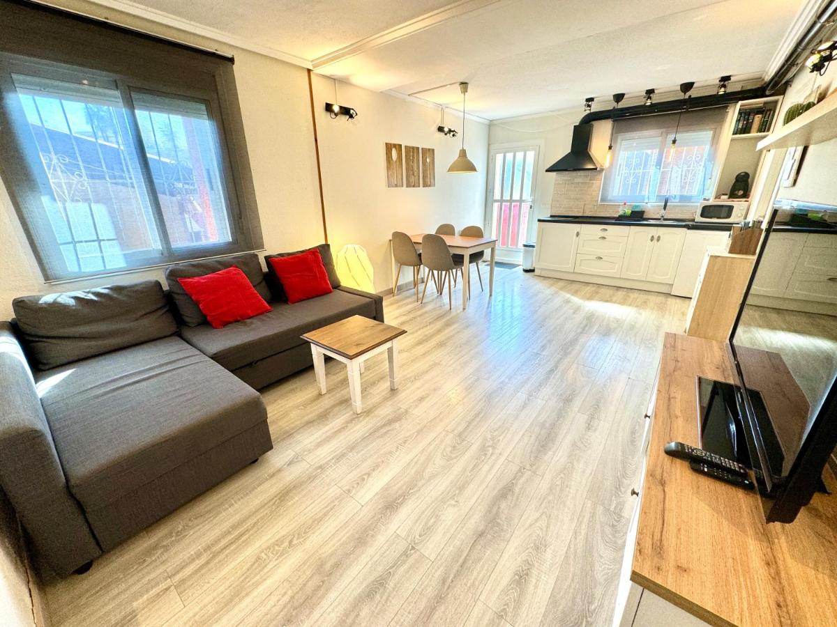 Suitetrails - 1 Casa y jardín - House & Garden -Gran Alacant Beach