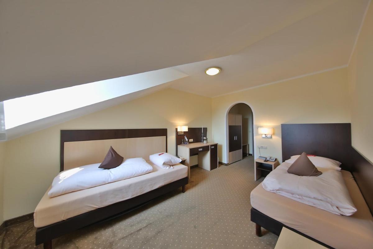 Hotel Bockmaier - Housity