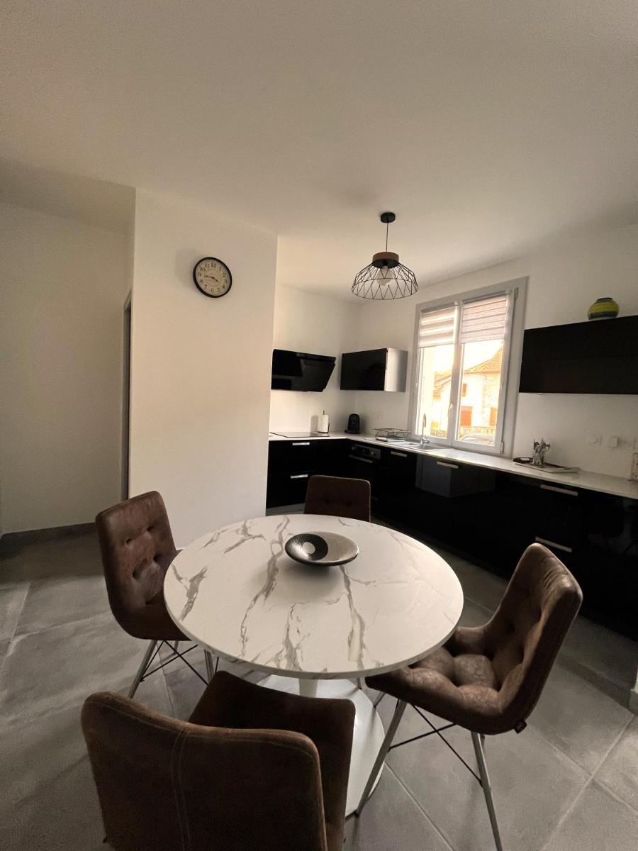 GITE LE MAGNOLIA - Housity