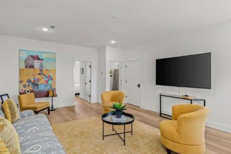 The Frida - Housity