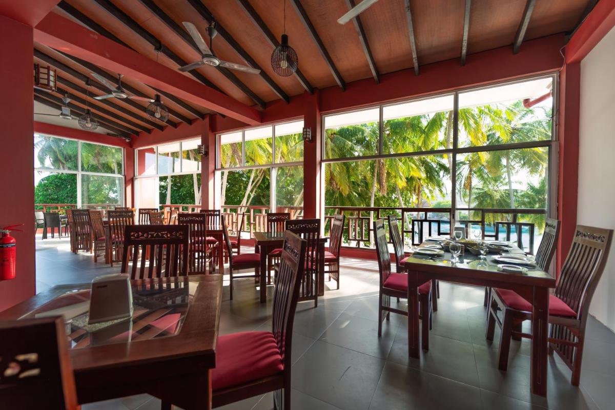 Silver Oasis Maldives - Housity
