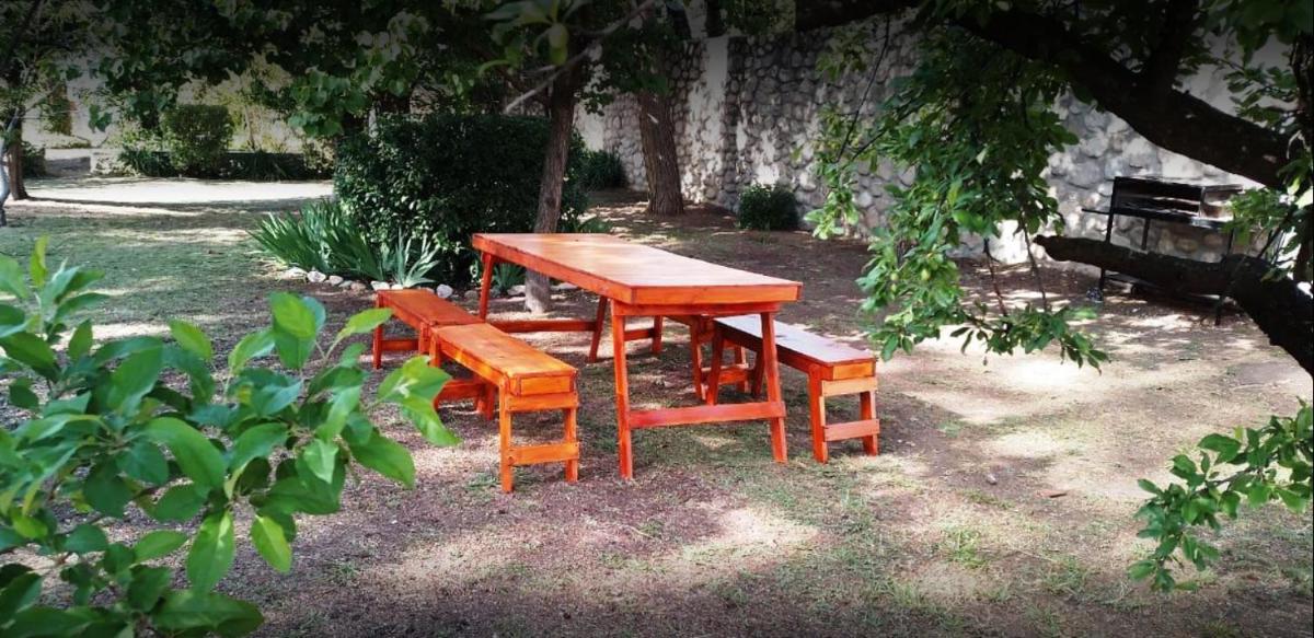 LOS HORNILLOS - CASA PARA 1-6 PERSONAS EN CASAQUINTA SERRANA - Se reserva con depósito - CONTACTO 116-198-0617 - Housity