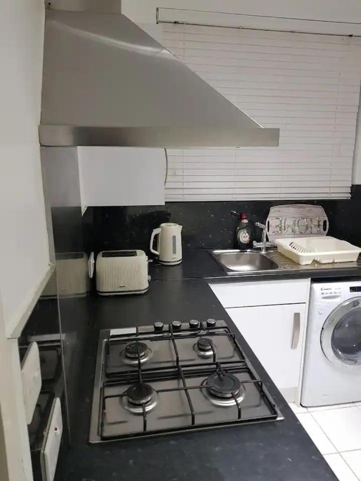 Cozy Room in Central London - Housity