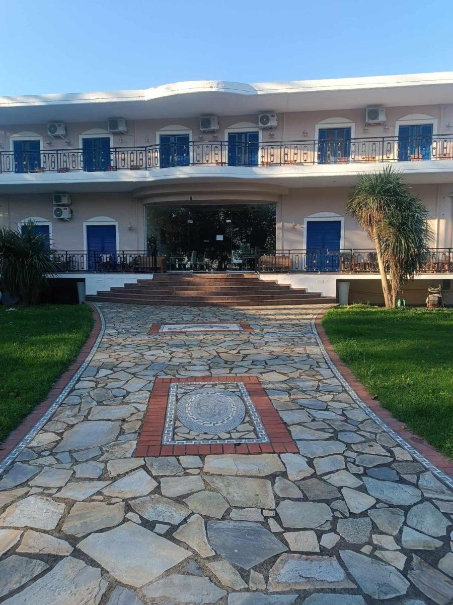 Hotel Hlidi - Housity