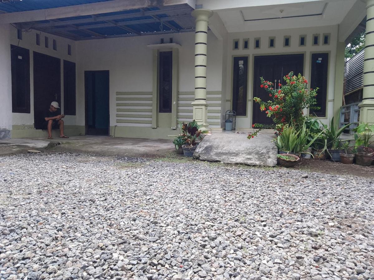 Guava House Lombok - Housity