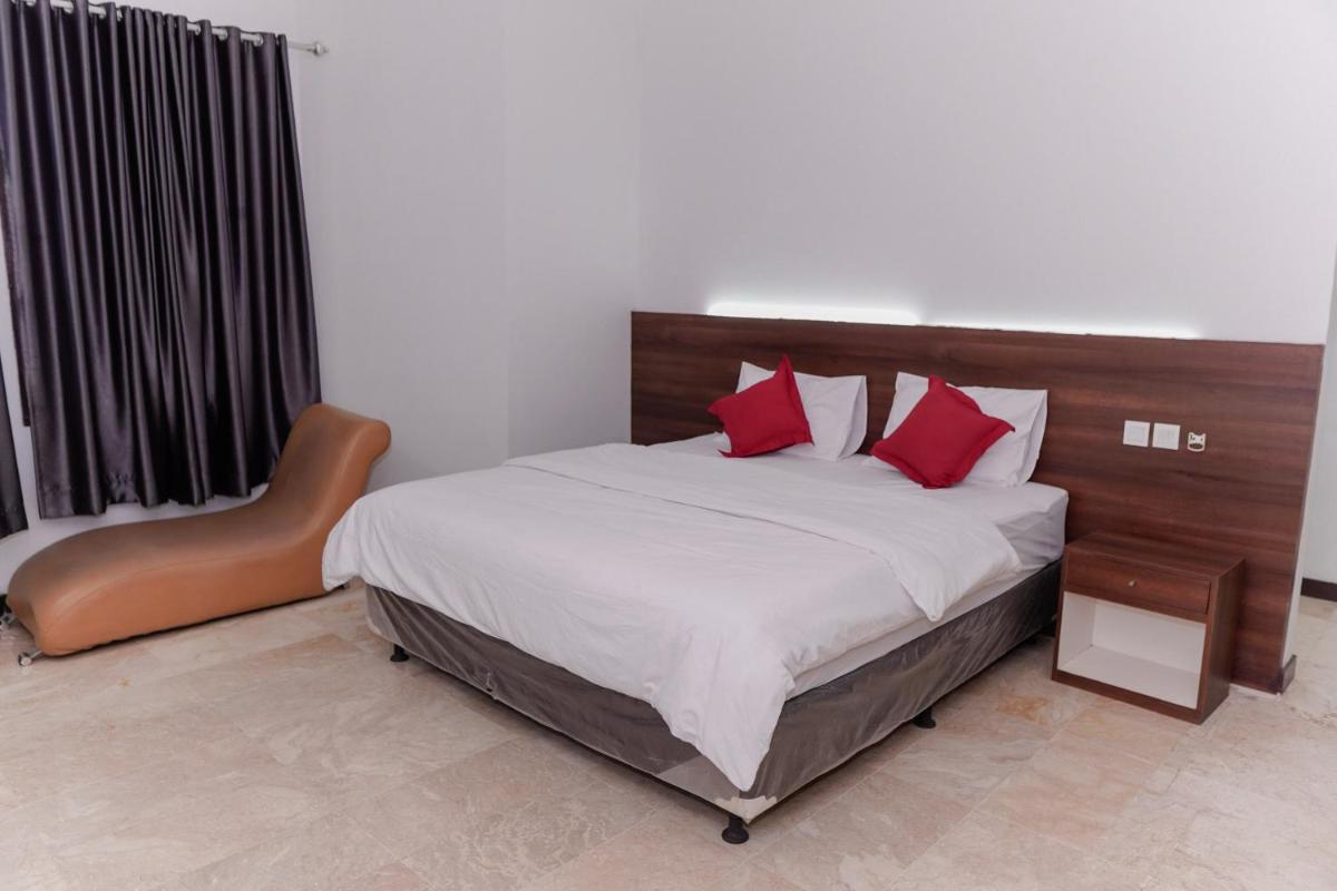 555 Nangka Guest House - Housity