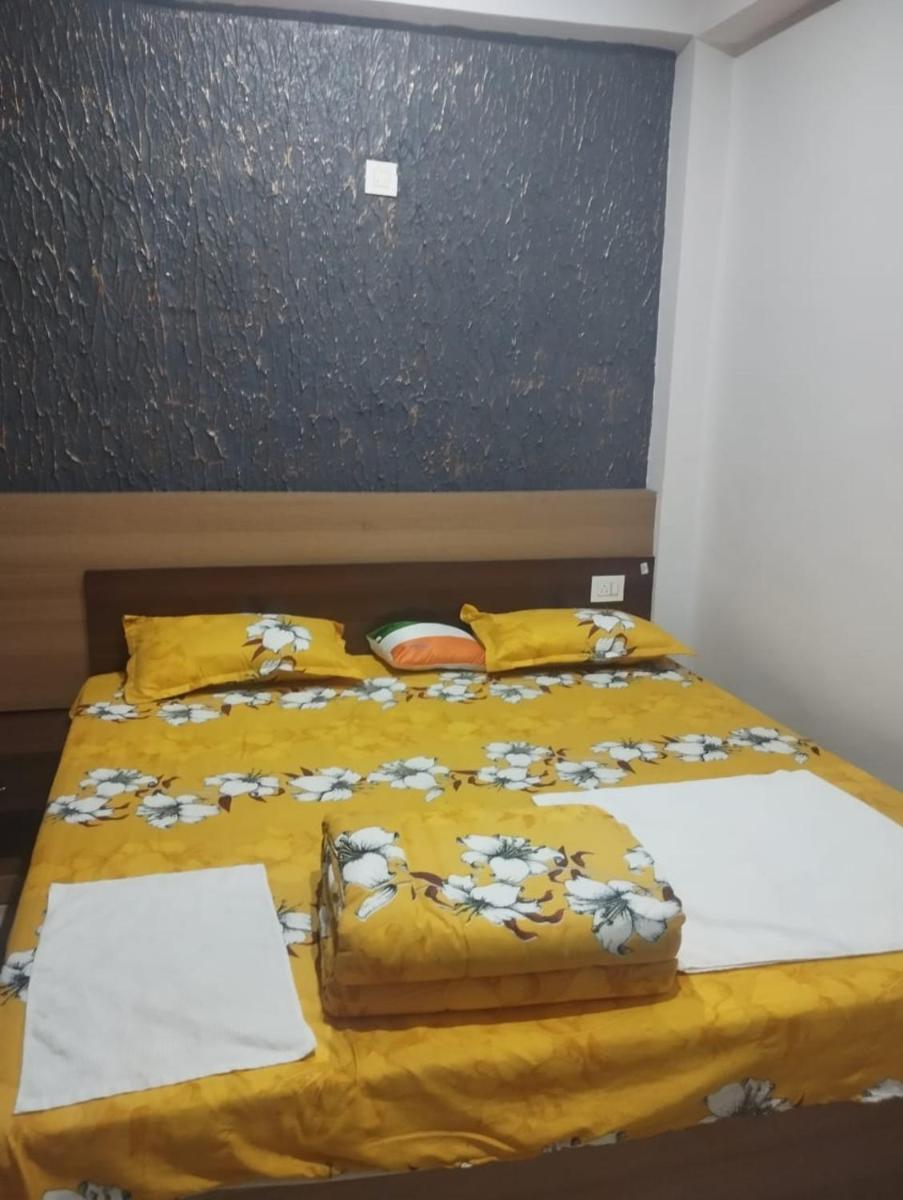 City Guest House - Housity