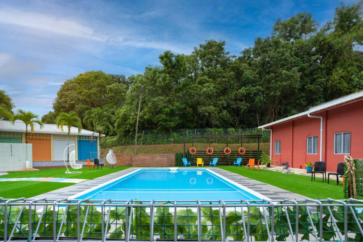 Putra Sentosa Retreat Camp, Sematan - Housity