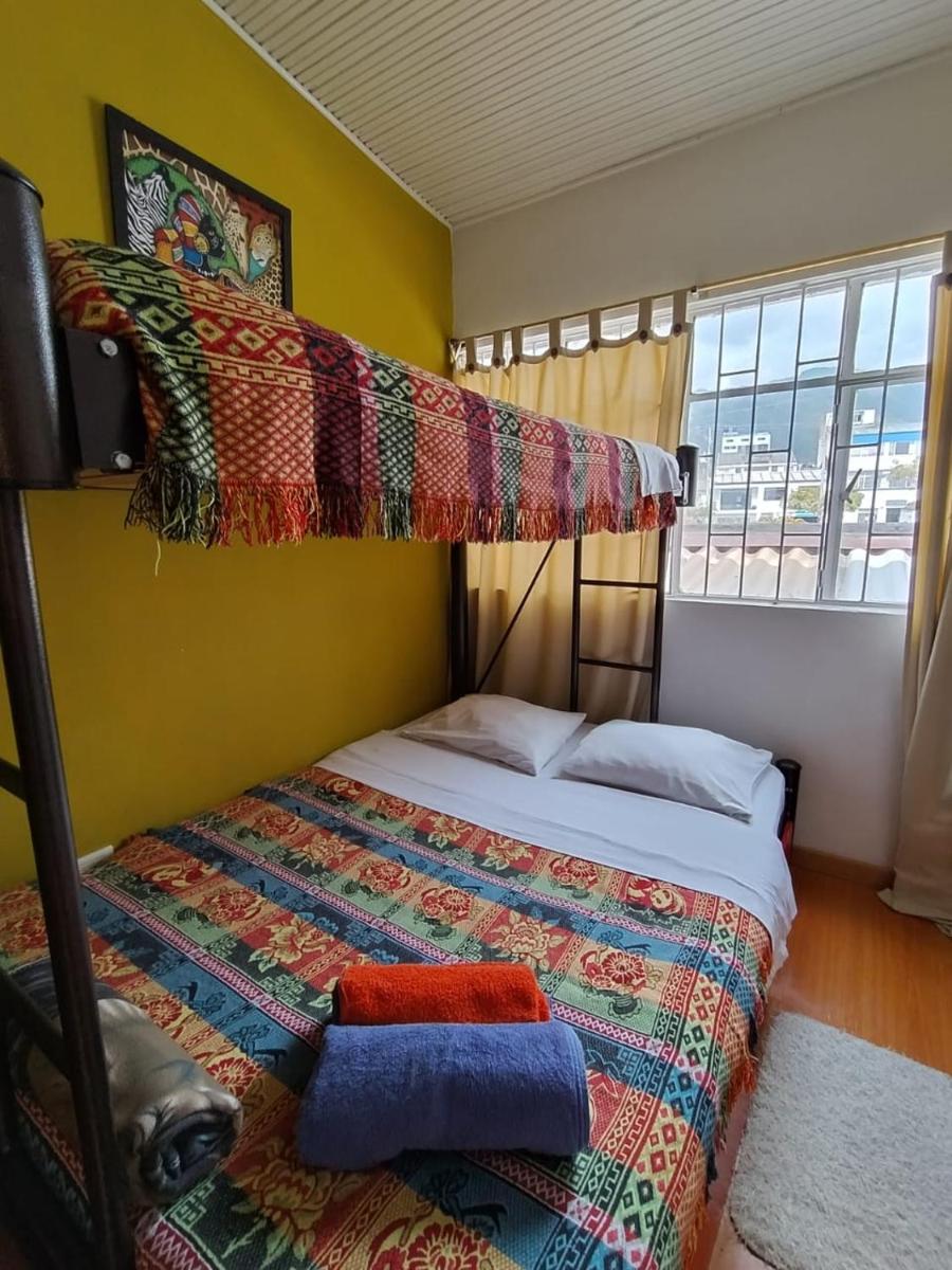 ZIPA HOSTEL - Housity