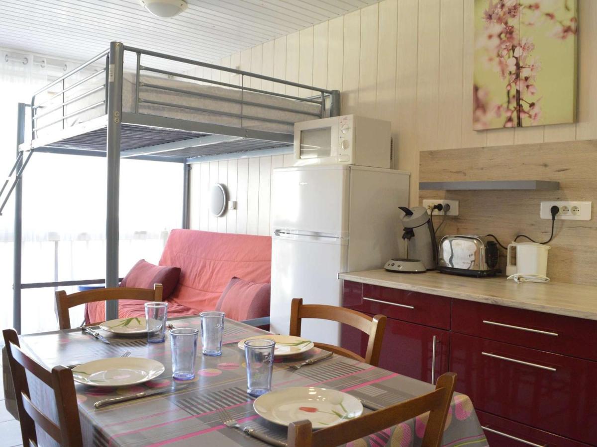 Studio rénové au Cap d'Agde : 4 couchages, clim, proche plage et port, parking à proximité - FR-1-249-351 - Housity
