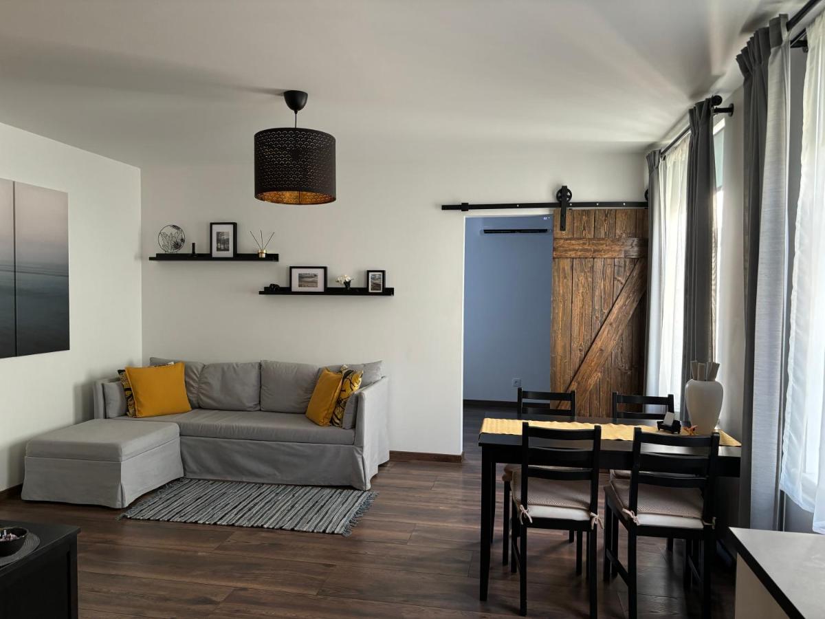 Cozy seaside park apartment - Housity