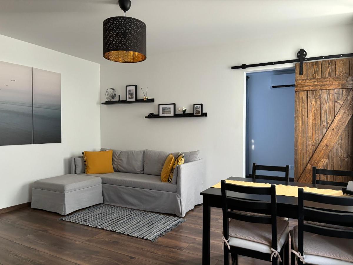 Cozy seaside park apartment - Housity