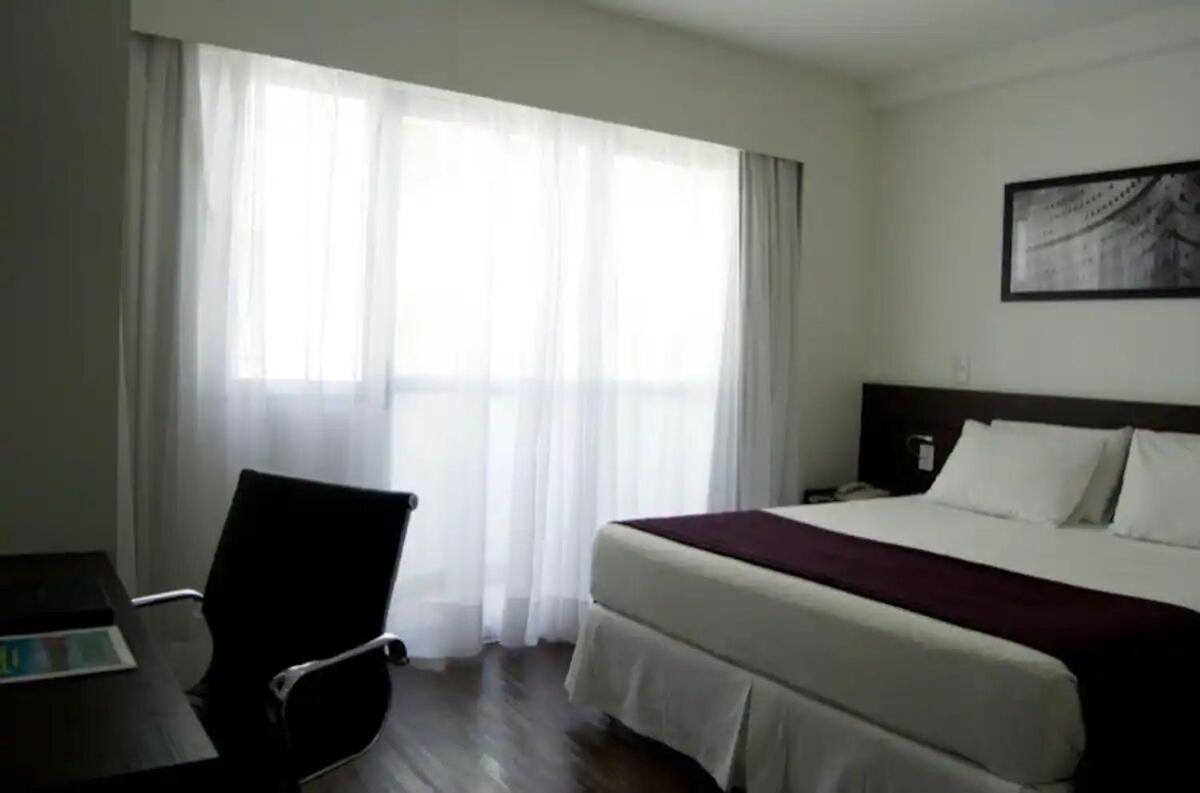 Apartamento Completo ao lado da lagoa da Pampulha - Housity