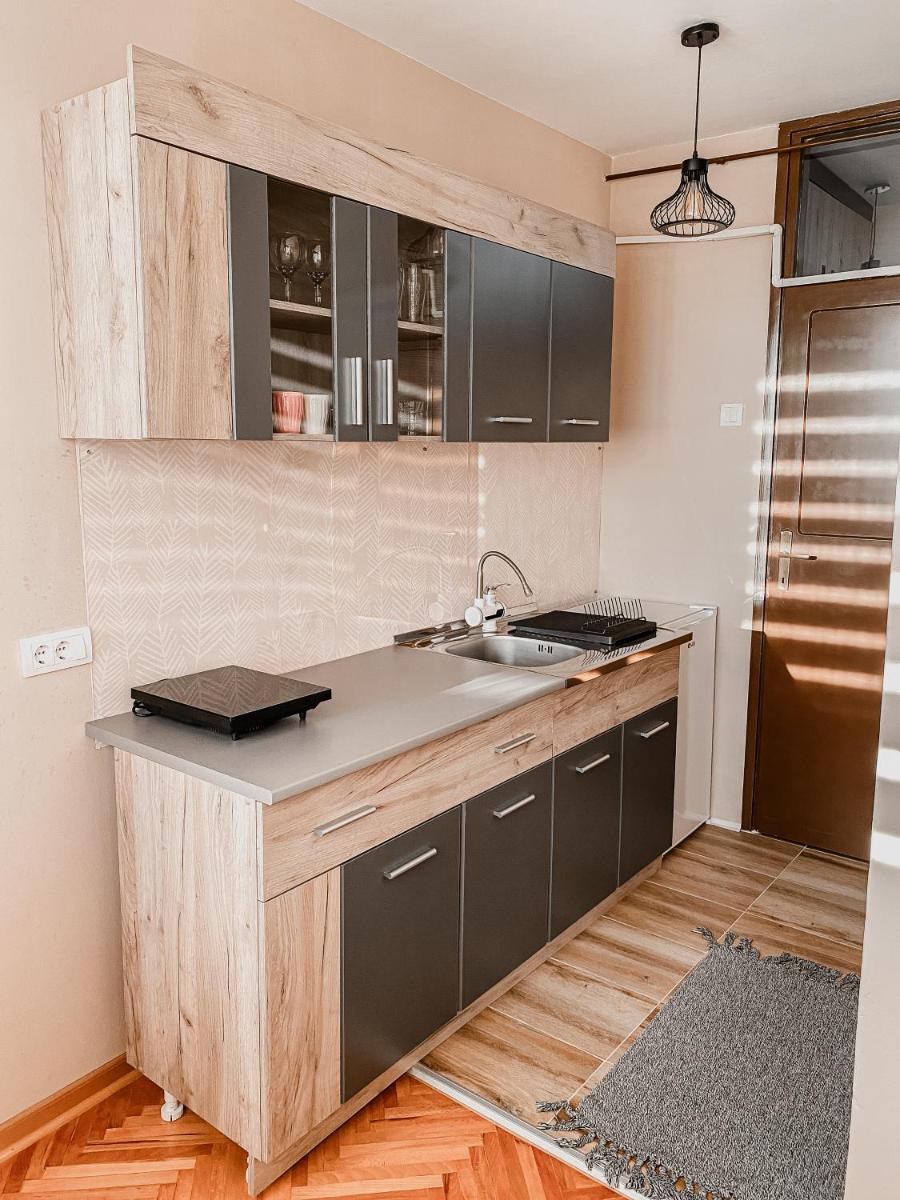Manila Apartment Kragujevac - Hizvo