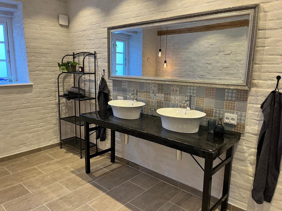 Lindegaardens Bed and Breakfast - Housity