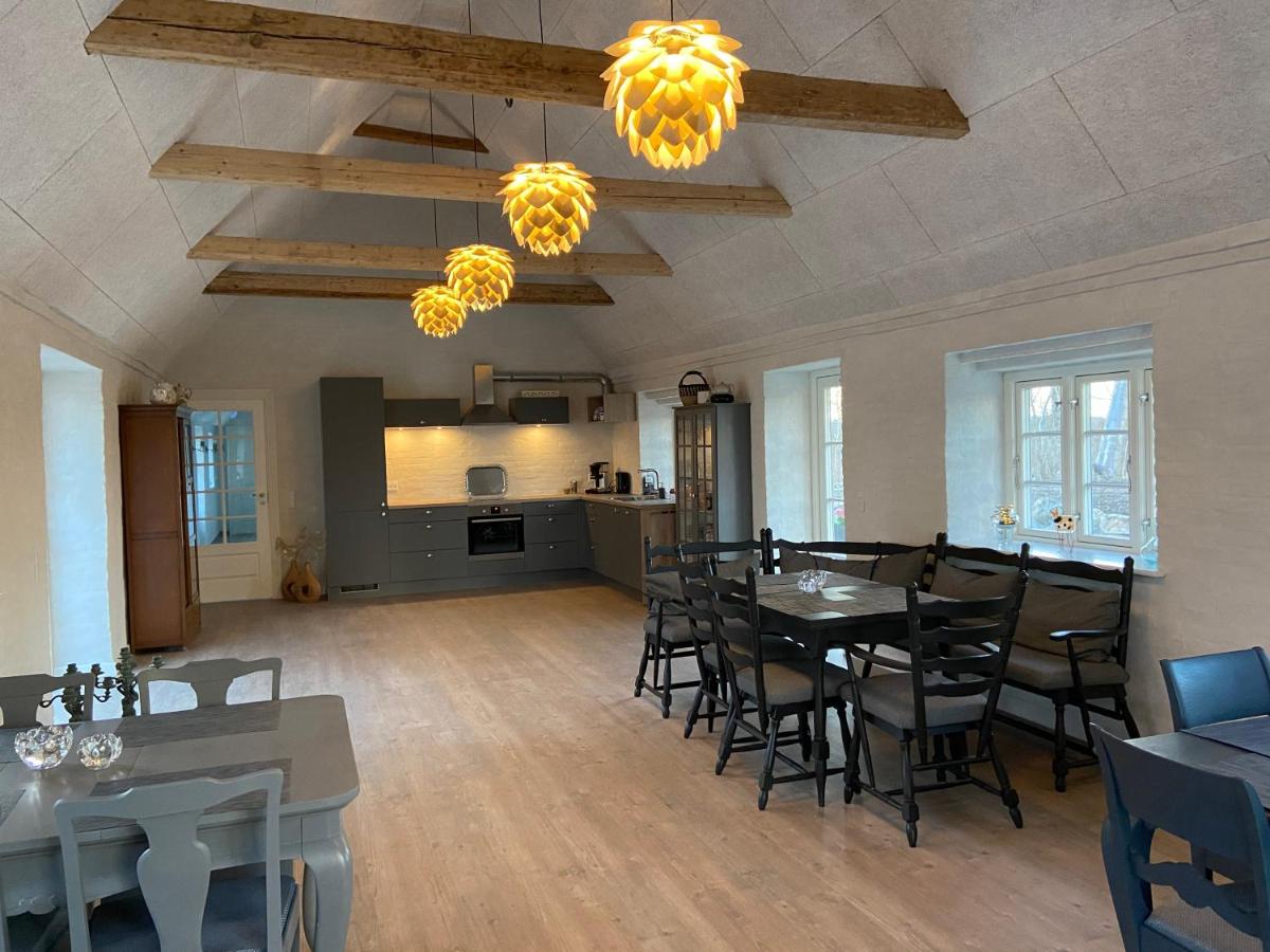 Lindegaardens Bed and Breakfast - Housity