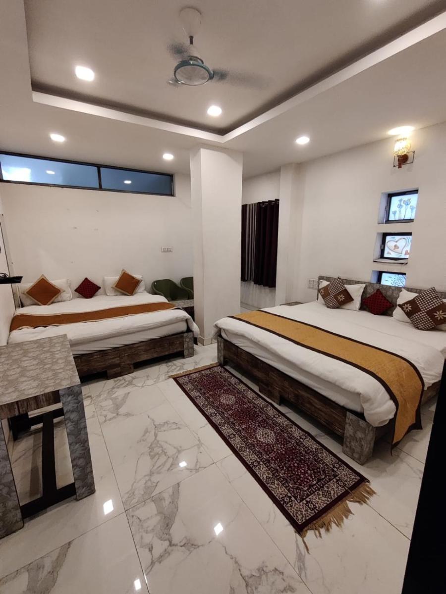 Hotel Keshav Residency - Housity