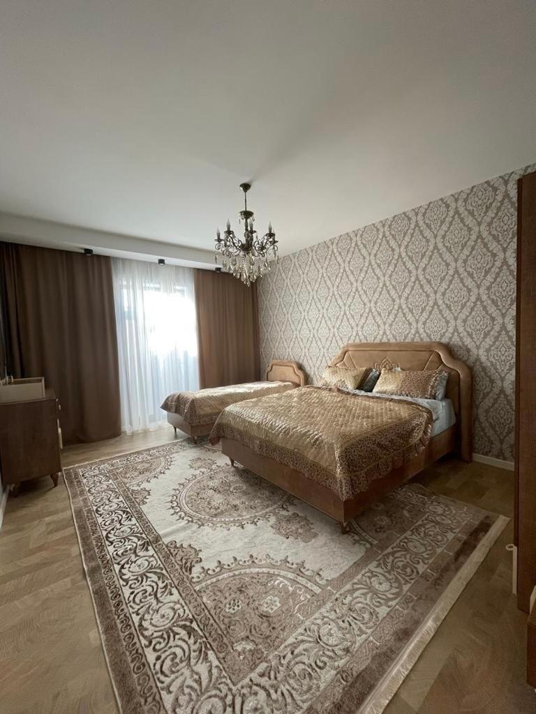 Dom u moria mardakane - Housity