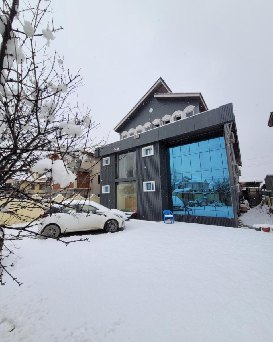 Hotel De-Villaz luxury - Housity